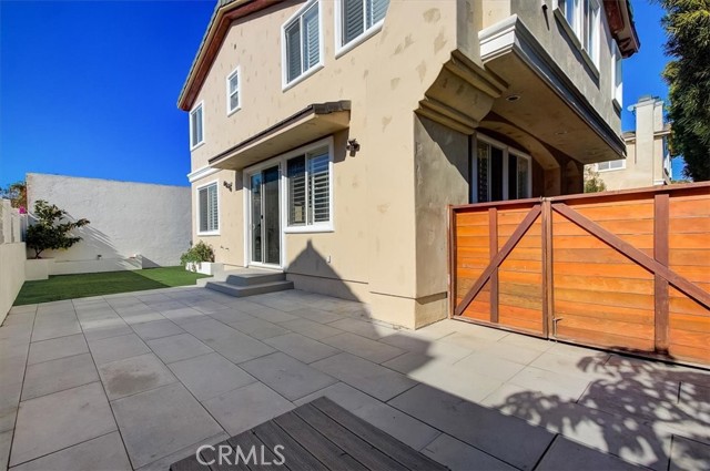 2214 Clark Lane, Redondo Beach, California 90278, 4 Bedrooms Bedrooms, ,3 BathroomsBathrooms,Residential,Sold,Clark,SB21253710