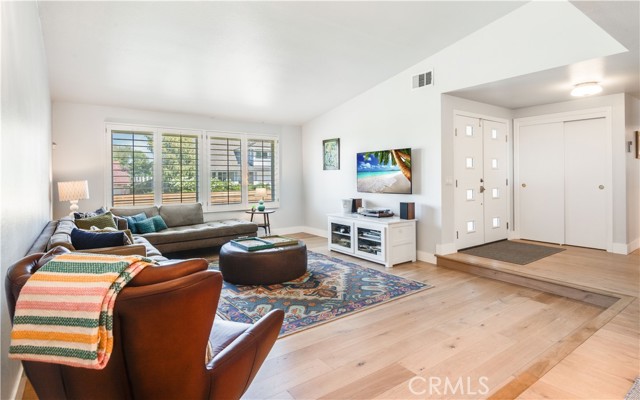 4031 Rousseau Lane, Palos Verdes Peninsula, California 90274, 3 Bedrooms Bedrooms, ,2 BathroomsBathrooms,Residential,Sold,Rousseau,PV22183505