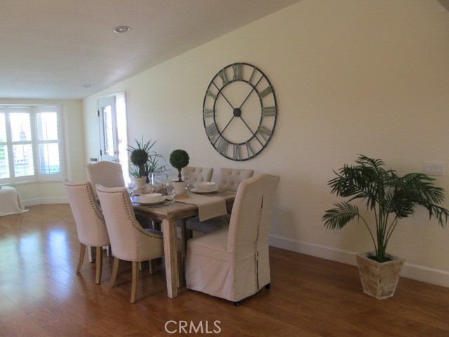 Detail Gallery Image 8 of 23 For 1563 Monterey Rd., M2-23e, Seal Beach,  CA 90740 - 2 Beds | 1/1 Baths