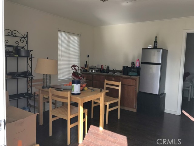 Detail Gallery Image 4 of 48 For 24868 Highway 33, Fellows,  CA 93224 - 2 Beds | 1 Baths