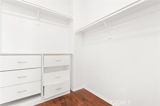 8180 E Brookdale Lane, Anaheim Hills CA: https://media.crmls.org/medias/088c6c6d-5ad1-42cd-9d00-55d29801376f.jpg