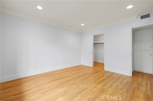 Detail Gallery Image 10 of 20 For 515 N Kenwood #112,  Glendale,  CA 91206 - 2 Beds | 2 Baths