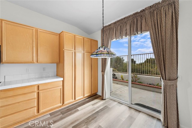 Detail Gallery Image 9 of 38 For 21531 Canaria, Mission Viejo,  CA 92692 - 2 Beds | 2/1 Baths