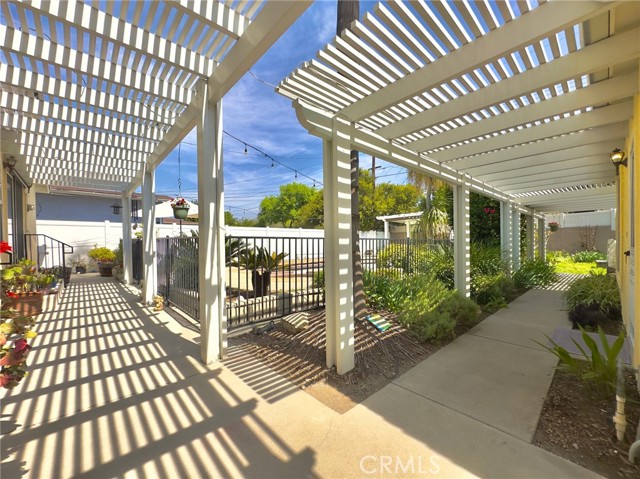 Detail Gallery Image 38 of 56 For 218 Princeton Ave, Claremont,  CA 91711 - 4 Beds | 4/1 Baths