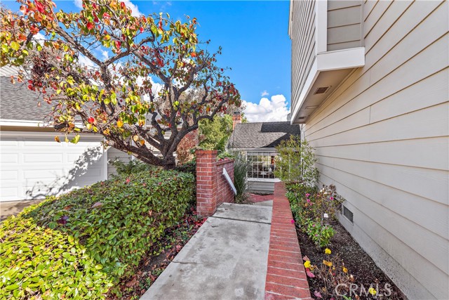 Detail Gallery Image 36 of 39 For 2768 Hillview Dr #17,  Newport Beach,  CA 92660 - 3 Beds | 2/1 Baths