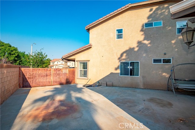 Detail Gallery Image 35 of 53 For 43635 Castle Cir, Lancaster,  CA 93535 - 5 Beds | 3 Baths