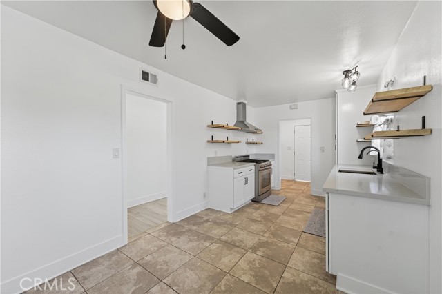Detail Gallery Image 14 of 41 For 720 Toluca, Pomona,  CA 91767 - 3 Beds | 1/1 Baths