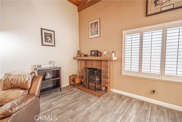 Detail Gallery Image 6 of 38 For 2650 Belburn Pl, Simi Valley,  CA 93065 - 5 Beds | 2 Baths