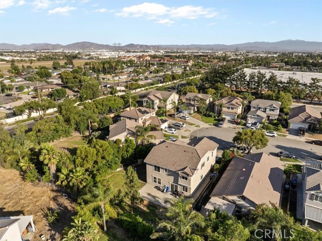 11868 Bunker Hill Drive, Rancho Cucamonga CA: https://media.crmls.org/medias/088fdf1f-4c00-4209-864f-6122ddda191b.jpg