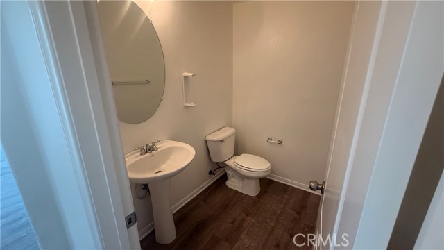 Detail Gallery Image 9 of 16 For 1410 Butterfly Ct, Hemet,  CA 92545 - 4 Beds | 3/1 Baths
