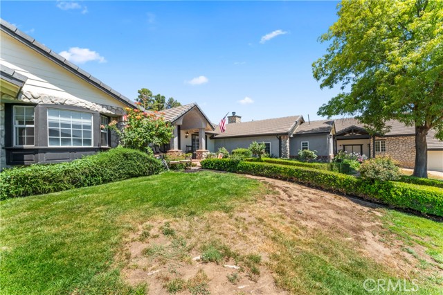 34037 Agua Dulce Canyon Road, Agua Dulce CA: https://media.crmls.org/medias/0892d1f7-75f8-4a22-bf7c-06b0a369055e.jpg