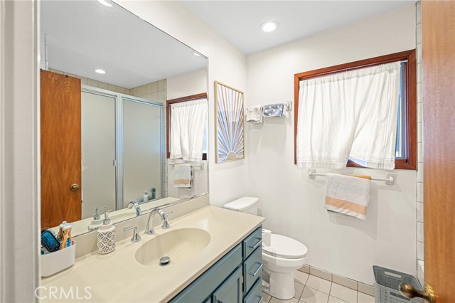 Detail Gallery Image 48 of 56 For 553 21st St, Hermosa Beach,  CA 90254 - 3 Beds | 2 Baths
