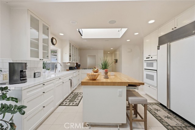 Detail Gallery Image 29 of 71 For 1633 Santiago, Newport Beach,  CA 92660 - 4 Beds | 3/1 Baths