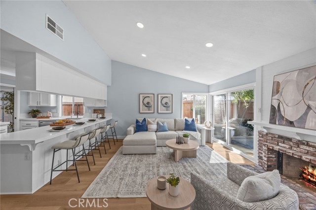 Detail Gallery Image 18 of 45 For 11 De Forest, Irvine,  CA 92620 - 4 Beds | 2 Baths