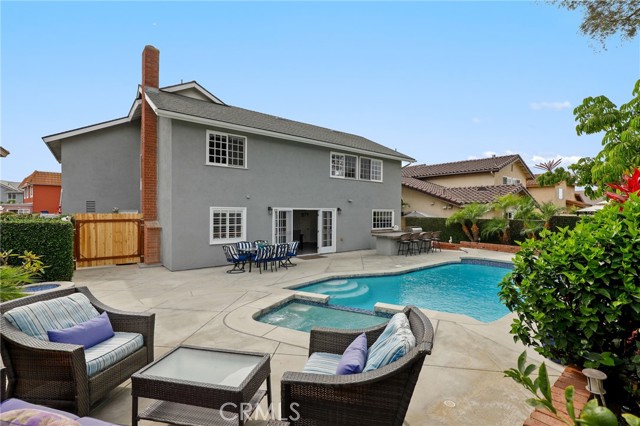 Detail Gallery Image 27 of 32 For 14422 Birmingham Dr, Westminster,  CA 92683 - 3 Beds | 3 Baths