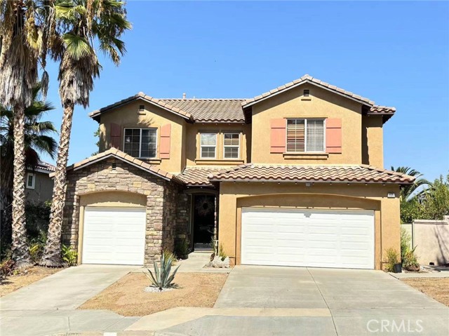 Detail Gallery Image 1 of 16 For 17 via Scenica, Lake Elsinore,  CA 92532 - 4 Beds | 3/1 Baths