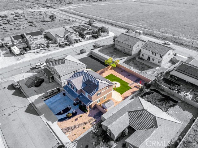 Detail Gallery Image 4 of 33 For 43106 Sondi Dr, Lancaster,  CA 93536 - 4 Beds | 2/1 Baths