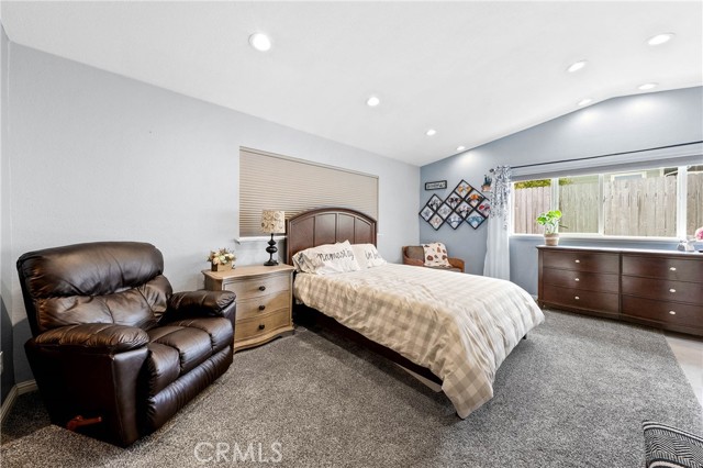 494 S Whipple Street, Fort Bragg CA: https://media.crmls.org/medias/08954542-285f-4b7b-93e9-e220f39fd166.jpg
