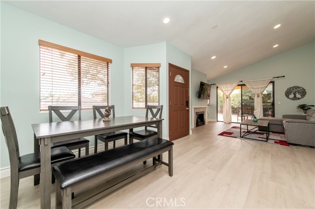 Detail Gallery Image 7 of 19 For 6886 Cabrini Ct, Rancho Cucamonga,  CA 91701 - 3 Beds | 2 Baths