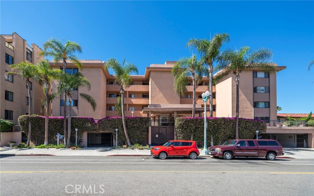 Detail Gallery Image 1 of 42 For 721 Esplanade #605,  Redondo Beach,  CA 90277 - 1 Beds | 1 Baths