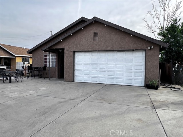 Detail Gallery Image 1 of 17 For 24625 Court St, San Bernardino,  CA 92410 - 4 Beds | 2 Baths