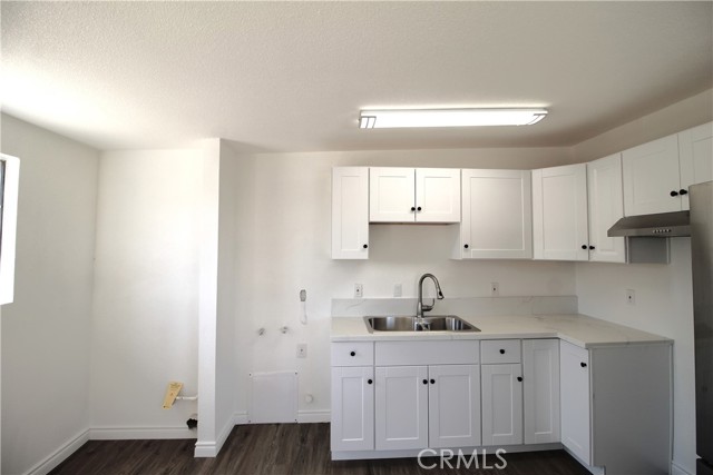 Detail Gallery Image 9 of 19 For 1040 Mojave Dr, Barstow,  CA 92311 - 3 Beds | 1 Baths