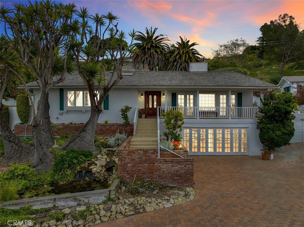 Picture of Palos Verdes Estates, CA 90274