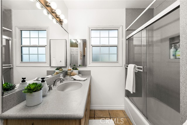5371 Grandview Avenue, Yorba Linda CA: https://media.crmls.org/medias/089a54a6-cc77-4b45-aab2-9386d1385bb3.jpg