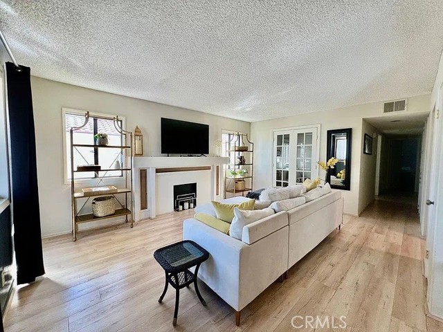 373 W Mariscal, Palm Springs, CA 92262