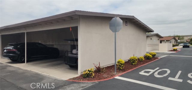 13141 Shawnee Lane, Seal Beach CA: https://media.crmls.org/medias/089b6ca4-e967-4149-aa56-b992774da151.jpg