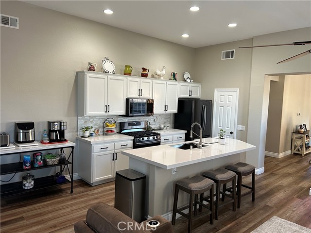 Detail Gallery Image 12 of 32 For 27298 Buffalo Trl, Corona,  CA 92883 - 3 Beds | 2 Baths