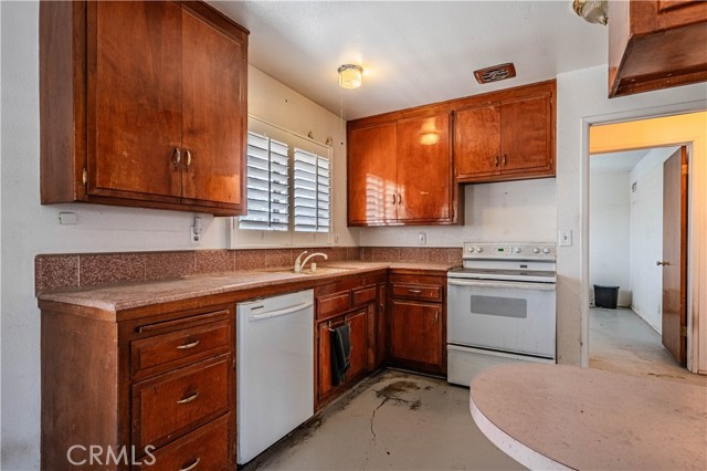 Detail Gallery Image 12 of 25 For 291 Mary Ln, Hemet,  CA 92543 - 2 Beds | 2 Baths