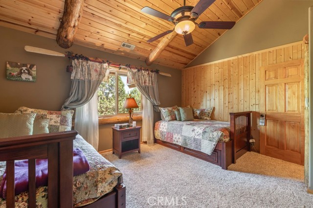 625 Cedar Glen Drive, Big Bear City CA: https://media.crmls.org/medias/089ce93a-124e-40ac-baf6-2b8fffeadaaa.jpg