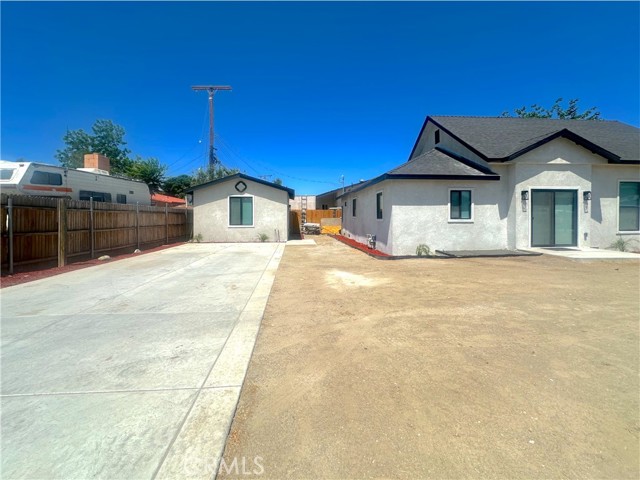1295 E Whittier Avenue, Hemet CA: https://media.crmls.org/medias/089d08d4-2aee-463f-9a95-02183c9cf1ea.jpg