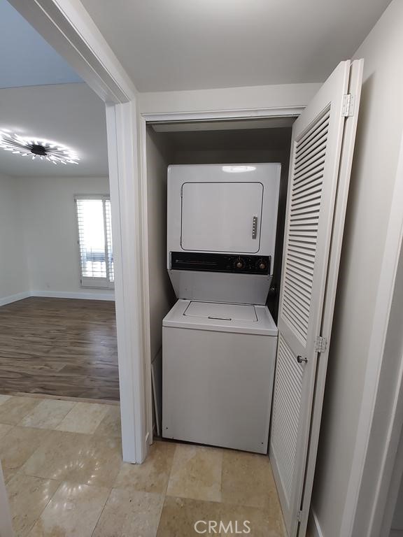 1888 Greenfield Avenue, Los Angeles CA: https://media.crmls.org/medias/089f9463-594d-4dee-b9b0-049743e79299.jpg