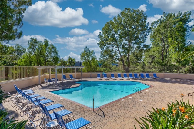 Detail Gallery Image 24 of 28 For 453 Westchester, Fullerton,  CA 92835 - 3 Beds | 3 Baths