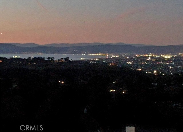 34 Deerhill Drive, Rolling Hills Estates, California 90274, 4 Bedrooms Bedrooms, ,3 BathroomsBathrooms,Residential,Sold,Deerhill,SB22242492