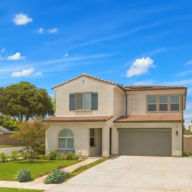 Listing Details for 5721 Windbourne, Huntington Beach, CA 92647
