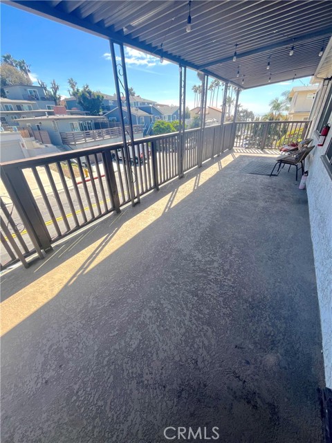 506 Avenida Victoria, San Clemente CA: https://media.crmls.org/medias/08a347f9-631f-4b50-a19b-cdfb3a7f882f.jpg