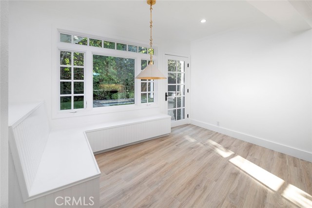 Full view of Kitchen nook area