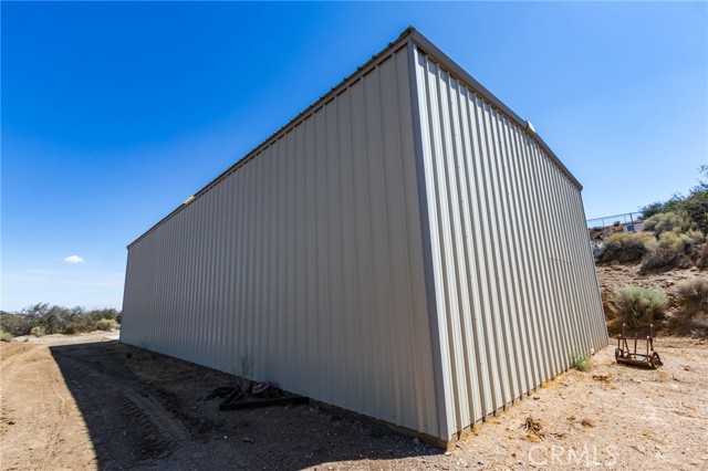 Detail Gallery Image 5 of 72 For 7170 Joshua, Oak Hills,  CA 92344 - 3 Beds | 2 Baths