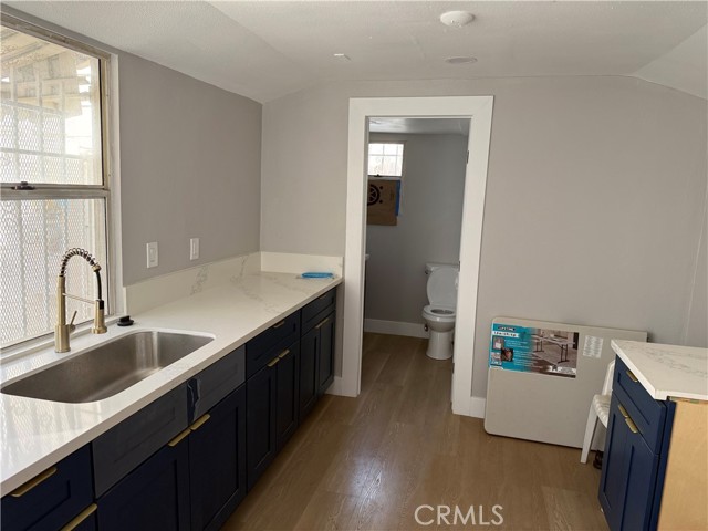 Detail Gallery Image 30 of 37 For 138 E 60th St, Los Angeles,  CA 90003 - – Beds | – Baths