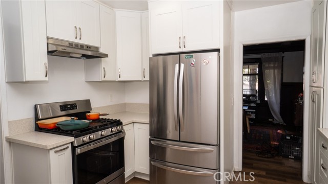 Detail Gallery Image 12 of 29 For 449 N Virgil, Los Angeles,  CA 90004 - 2 Beds | 2 Baths