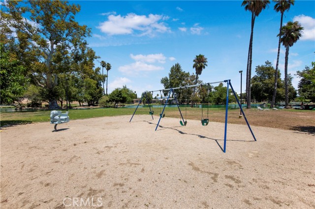 Detail Gallery Image 22 of 30 For 5800 Hamner Ave #223,  Corona,  CA 91752 - 4 Beds | 2 Baths