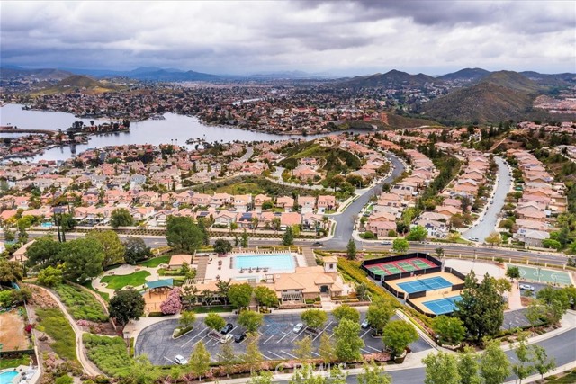 Detail Gallery Image 49 of 53 For 19 Corte Lateuza, Lake Elsinore,  CA 92532 - 3 Beds | 2/1 Baths