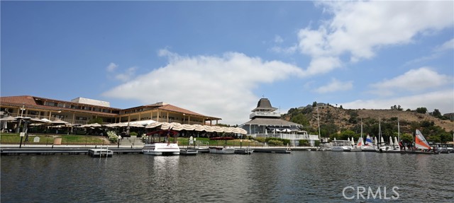 1222 S Westlake Boulevard, Westlake Village CA: https://media.crmls.org/medias/08a7d8e2-d536-4219-ac5d-1b0f4449b619.jpg