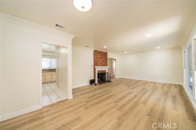 Detail Gallery Image 6 of 37 For 9676 Bolton Ave, Riverside,  CA 92503 - 3 Beds | 1 Baths
