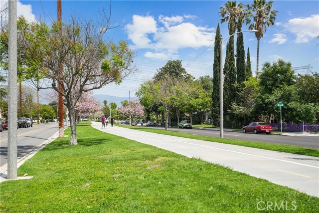 Detail Gallery Image 27 of 27 For 1200 N Valley St, Burbank,  CA 91505 - 4 Beds | 2 Baths