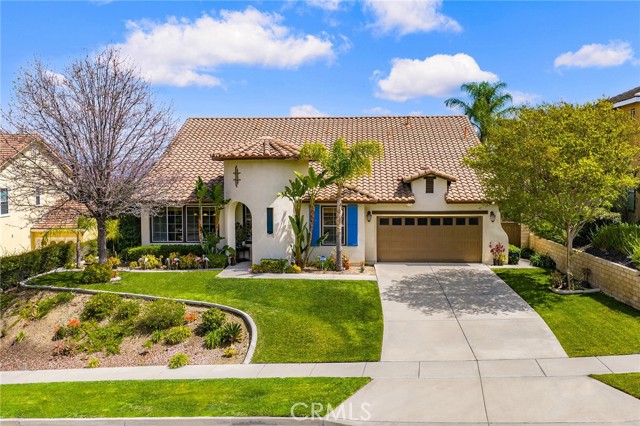 Detail Gallery Image 3 of 56 For 3165 Forest View, Corona,  CA 92882 - 5 Beds | 2/1 Baths