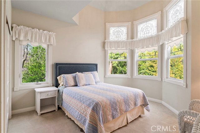 Detail Gallery Image 46 of 70 For 27601 Cedarwood Drive, Lake Arrowhead,  CA 92352 - 4 Beds | 3 Baths